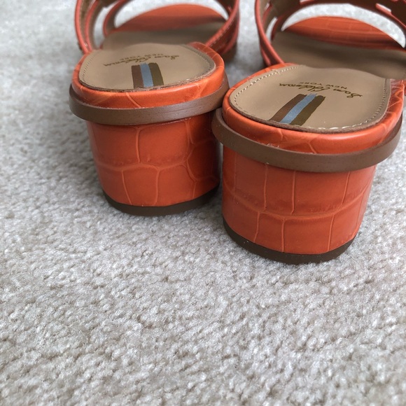 Sam Edelman Winslow Sandals size 9 Orange Leather Heels Mules Coral NEW - Picture 6 of 6